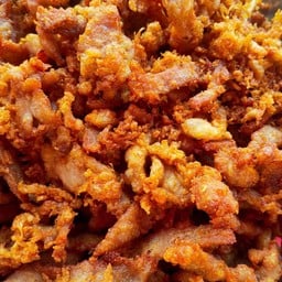 หมูกระเทียม 2 ขีด