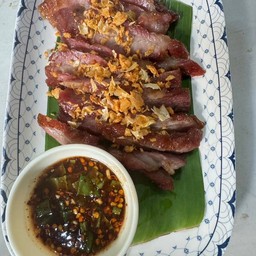 คอหมูย่าง