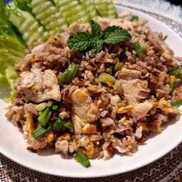 ข้าวผัดไก่