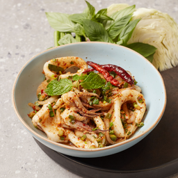 ลาบปลาหมึก