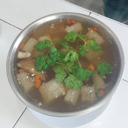 ตุ๋นเยื่อไผ่ซี่โครงหมู