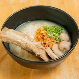 ก๋วยจั๊บญวนสะพานโค้ง