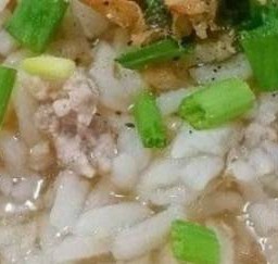 ข้าวต้มหมูสับ