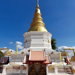 พระธาตุโชคดี ศรีร้องกวาง