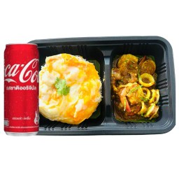 [อร่อยซ่ากับโค้ก] ข้าวเครื่องแกงทะเล+ไข่ขยี้ +  โค้ก ออริจินัล (กระป๋อง)
