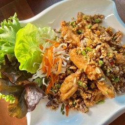 ปีกไก่คั่วพริกเกลือ