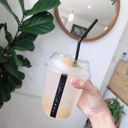 Peach Lemonade