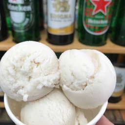 ไอศกรีมกะทิ 3 ลูก พร้อมเครื่อง