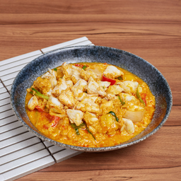 เนื้อปูจัมโบ้ผัดผงกะหรี่