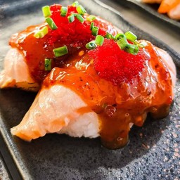 แซลมอนเบิร์นหม่าล่า