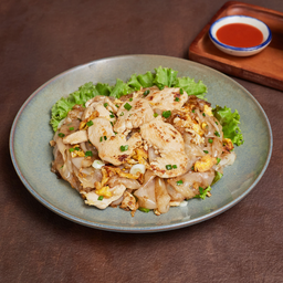 ก๋วยเตี๋ยวคั่วไก่