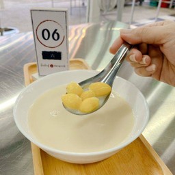 S07 น้ำเต้าหู้แปะก๊วย (ပဲနို့ Ginkgo)