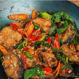 ผัดเผ็ดปลาดุก