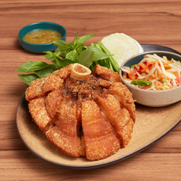 ขาหมูทอด have a ซี๊ดดด