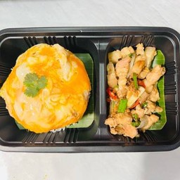 ข้าวสามชั้นพริกไทยดำ