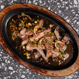 ริบอายแจ่วกระทะร้อน