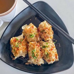 เกี๊ยวยักษ์ (หมูผสมกุ้ง) ลวกจิ้ม 5 ตัว