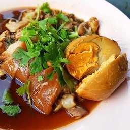 ขาหมู เปล่า