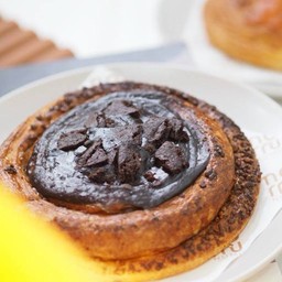 ช็อคโกแลตโรลครัวซองค์