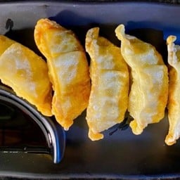 เกี๊ยวซ่าทอด (5ชิ้น)