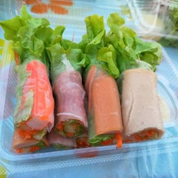 สลัดโรล ผักปลอดสาร