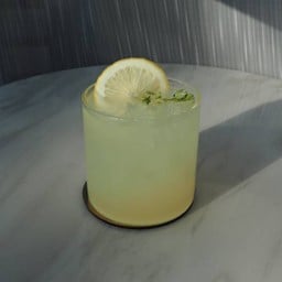 Iced Yuzu honey sparkling  (LM)