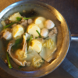 แกงจืดเต้าหู้หมูสับ