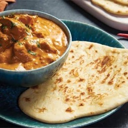 แกงไก่เนยฉ่ำๆกับแป้งนานกระเทียม Butter chicken and Garlic naan