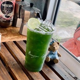 เขียวโซดามะนาว