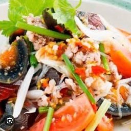 ยำไข่เยี่ยวม้า