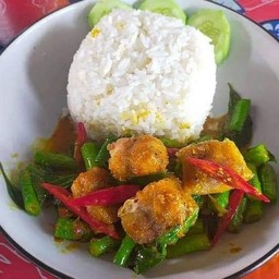 เครื่องแกงปลากระพง(กับข้าว)