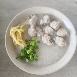 โจ๊ก ต้มเลือดหมู พระราม5 สาขาตลาดพระราม5