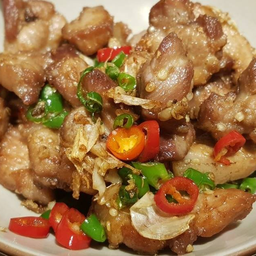 คั่วพริกเกลือ (เป็นกับข้าว) (เลือกเนื้อสัตว์ได้)