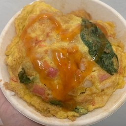 ข้าวไข่เจียวทรงเครื่อง