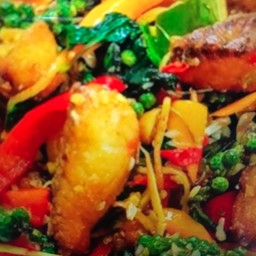 ปลากะพงผัดฉ่าราดข้าว