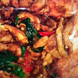 เขียวหวานหมูราดข้าว