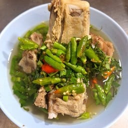 เล้งแซ่บกระดูกหมู