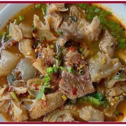 ต้มแซ่บเนื้อ