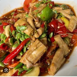 ตำหน่อไม้ปลาร้า