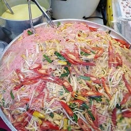 ร้านข้าวเหนียวแม่ธันยมัย วงเวียนใหญ่