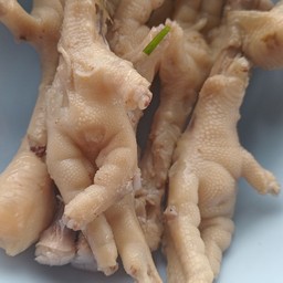 ตีนไก่ (ถ้าใหญ่4ตีนถ้าตีนเล็ก5ตีน)