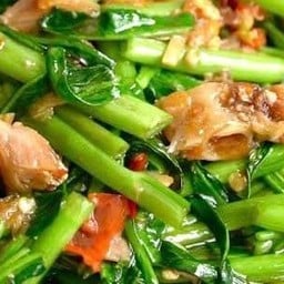 ผักบุ้งปลาเค็ม