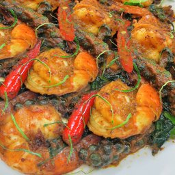 ผัดเผ็ดกุ้ง