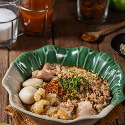 ก๋วยเตี๋ยวต้มยำโบราณ แซ่บจี๊ดจ้าด