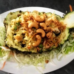 ข้าวอบสับปะรด