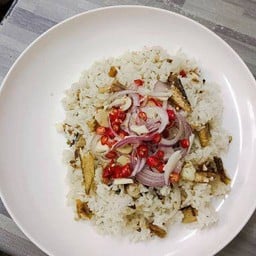 ข้าวขยำปลาทู