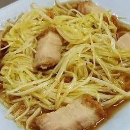 กุยช่ายขาวผัดหมูกรอบ