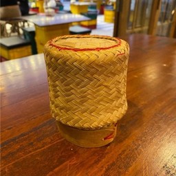 ข้าวเหนียว (STICKY RICE)