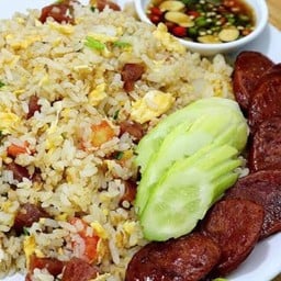 ข้าวผัดกุนเชียง