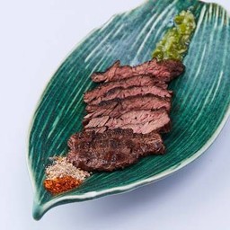 เนื้อย่าง Frank เนื้อวัวส่วนใบบัว